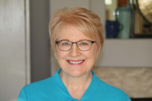 Headshot – Kristen Jenson